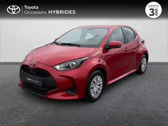 Toyota Yaris 116h dynamic 5p mc24