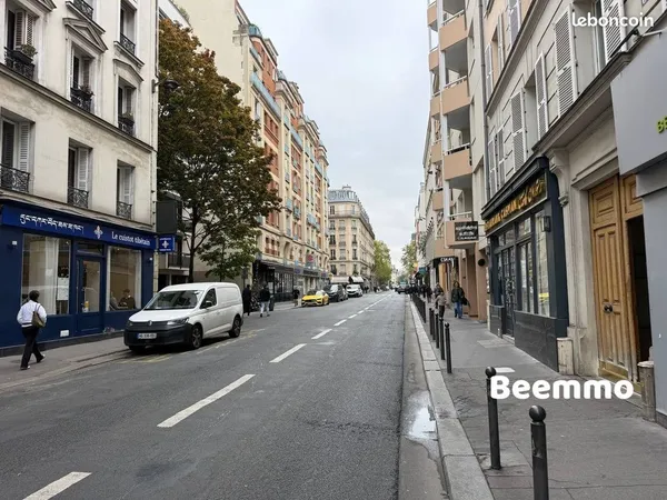 Parking/box 10 m² Paris