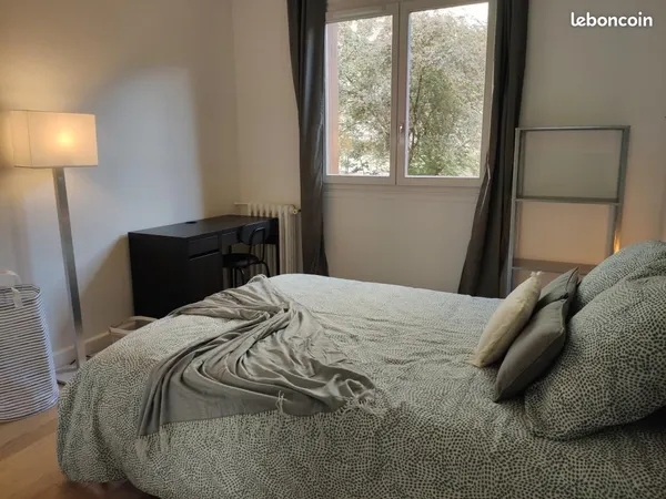 Chambre 1 pièce 11 m²