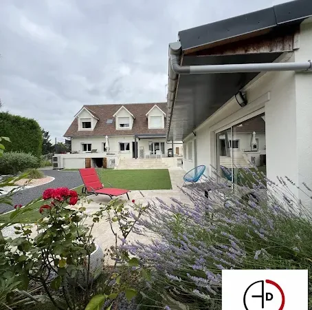 Maison 7 pièces 166 m²