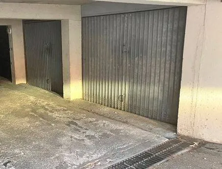 Parking 18 m²