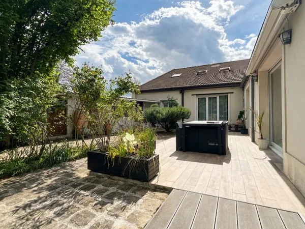 Maison 5 pièces 115 m²