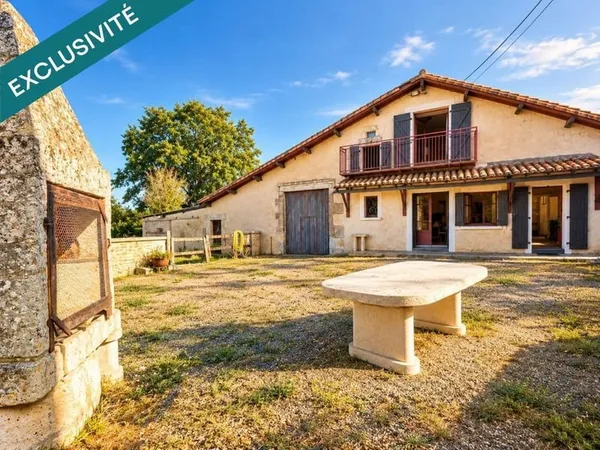 Maison en pierre 3 chambres et dépendances