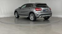 Mercedes Gla 220 d 170ch Starlight Edition 7G-DCT Euro6c — photo 8