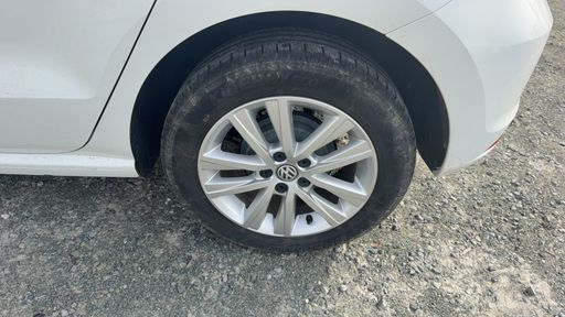 Volkswagen Polo 1.0 60 - Confortline – 2017 – 47081 km – Essence – Boîte Manuelle — photo 12