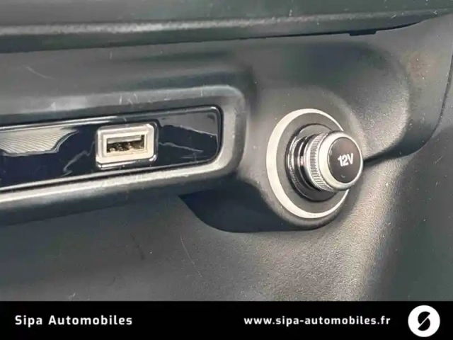 Alfa Romeo Giulia 2.2 210 ch at8 q4 — photo 35