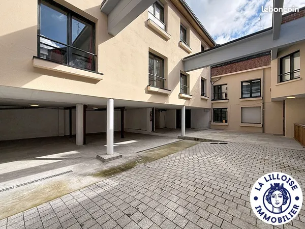 Parking/box 14 m² LILLE