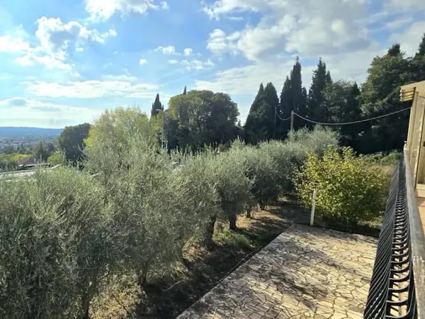 Maison 4 pièces 145 m²