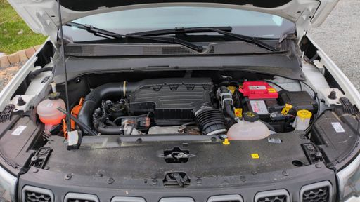 Jeep Compass 240 Plug in Hybrid 180 EAWD - Trailhawk – 2024 – 15569 km – Hybride essence – Boîte Automatique — photo 28