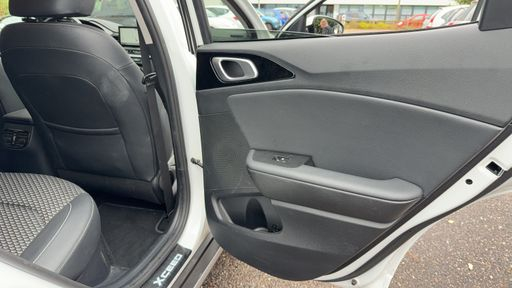 Kia XCeed 1.6 GDi 141 Plug in Hybrid DCT6 - Active – 2022 – 46808 km – Hybride rechargeable – Boîte Automatique — photo 27