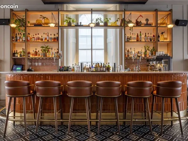 Bar 96 m² La Rochelle