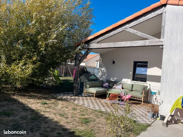 🏡 À vendre : Maison chaleureuse et lumineuse - À découvrir