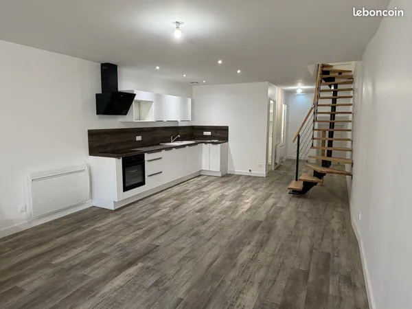 Logement T4 - neuf - centre ville