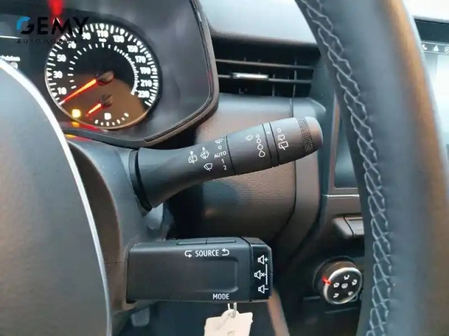 Renault Clio tce 90 — photo 18