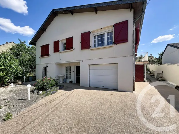 Maison 8 pièces 157 m²