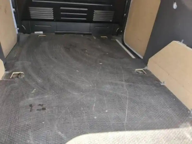Ford Transit Connect l2 1.0e 100ch e85 trend — photo 11