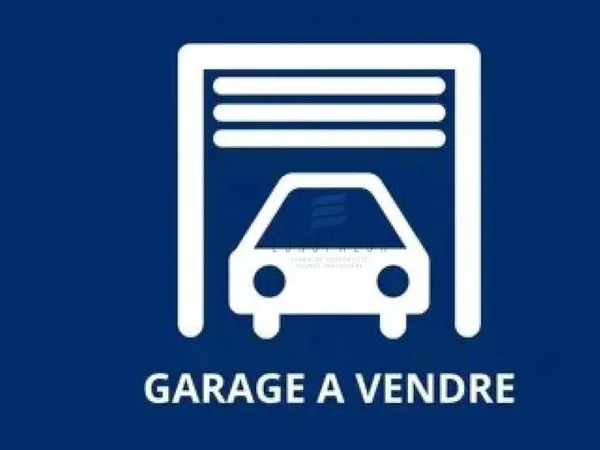 GARAGE A VENDRE CENTRE DE SAINT LAURENT DU VAR