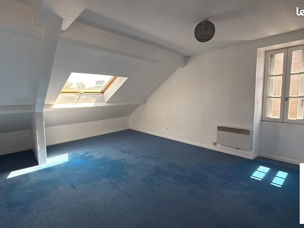 Studio 1 pièce 24 m²