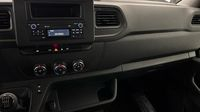 Renault Master F3500 L2H2 2.3 Blue dCi 135ch Confort Euro6 — photo 23