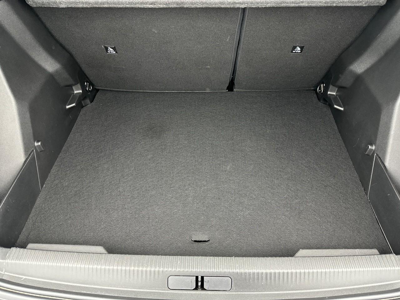 Peugeot 2008 puretech 100 s&s bvm6 active — photo 6