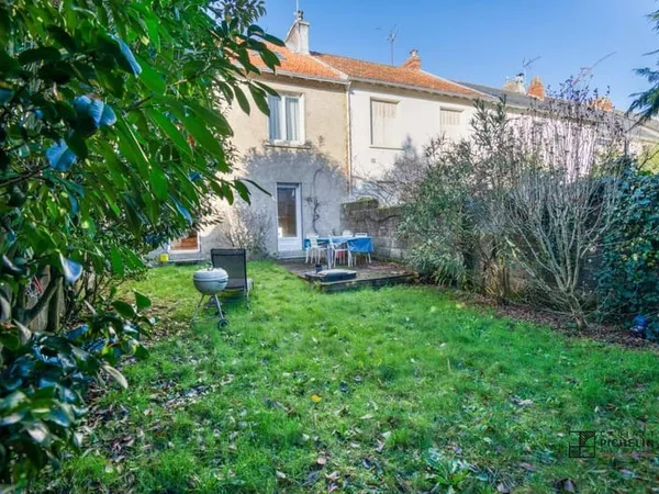 Maison de plain-pied 6 pièces 122 m²