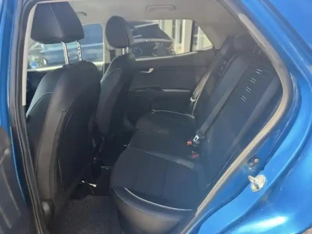 Kia Stonic gt-line premium tgdi mhev 120 dct — photo 13