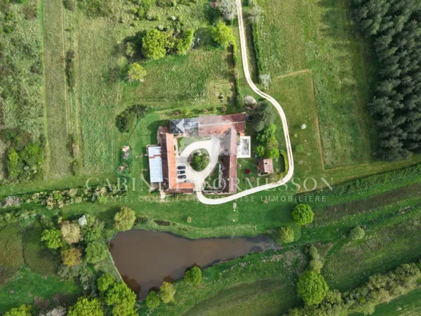 Propriété d'agrément - 375 m²
