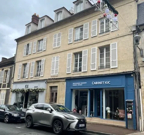 Au coeur de chantilly, appartement d exception vendu loue