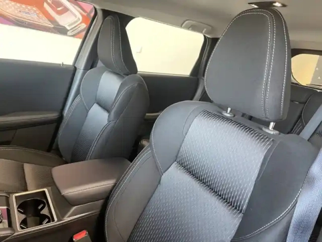 Mitsubishi Outlander 2.4 phev invite auto 4wd — photo 17