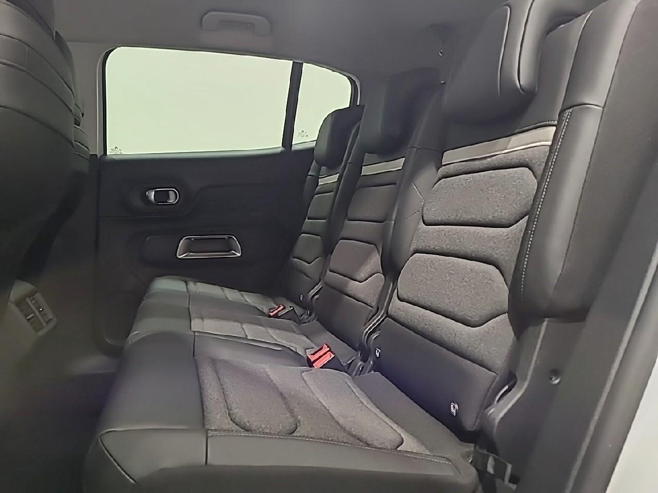 Citroën C5 Aircross hybride 136 e-dcs6 max — photo 13