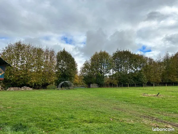 Bien agricole et foncier Location Le Grand-Celland   25€