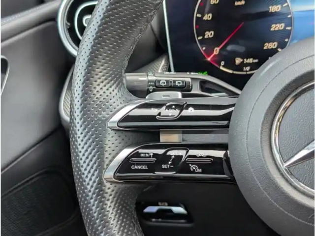 Mercedes Glc 300 de — photo 12