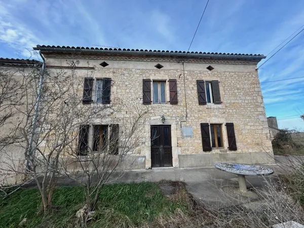 Terrain en individuel 27000 m²