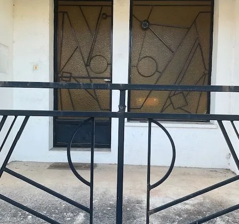 Maison avec garage atypique