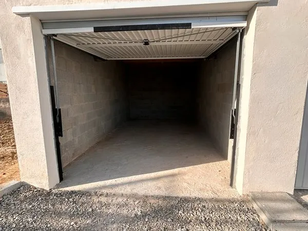 Garage / Box lanester 15m2