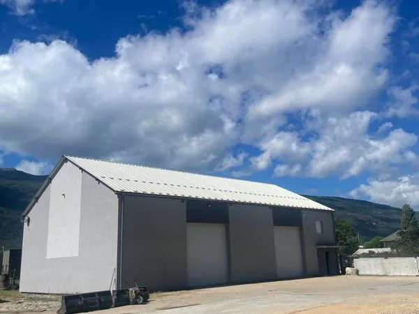 Location bâtiment industriel 225+60m2