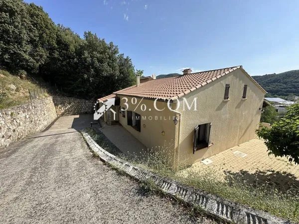 Maison de plain-pied 5 pièces 117 m²