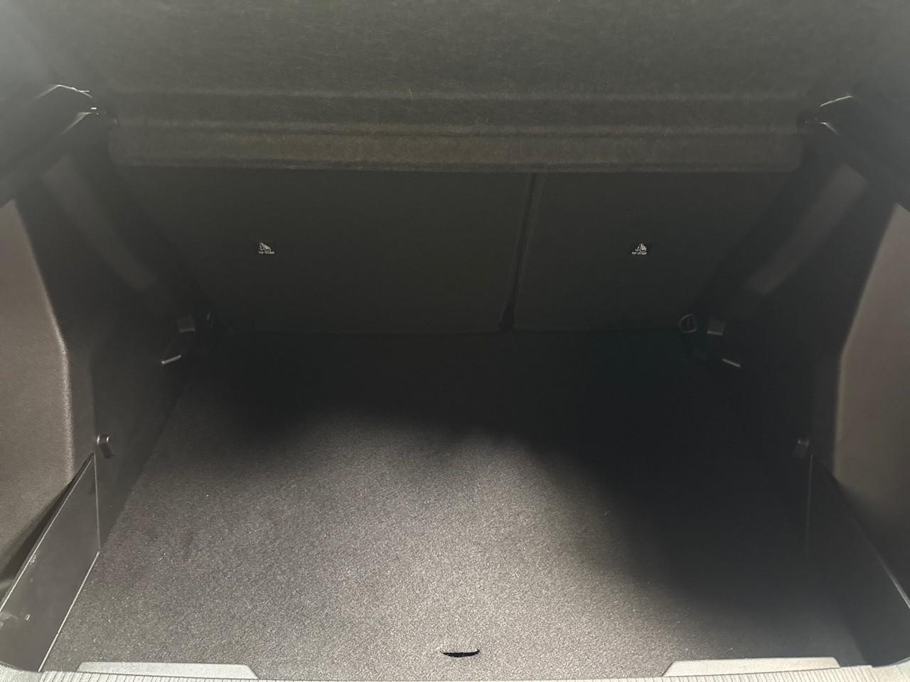 Peugeot 2008 1.2 puretech 100ch s&s active — photo 6