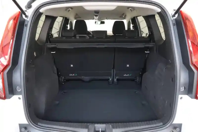 Dacia Jogger eco-g 100 5 places — photo 16