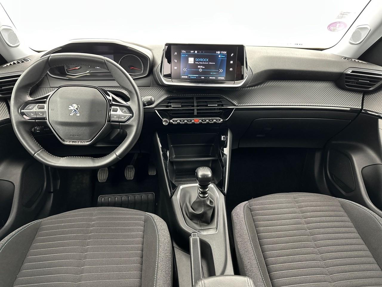 Peugeot 2008 puretech 100 s&s bvm6 style — photo 12