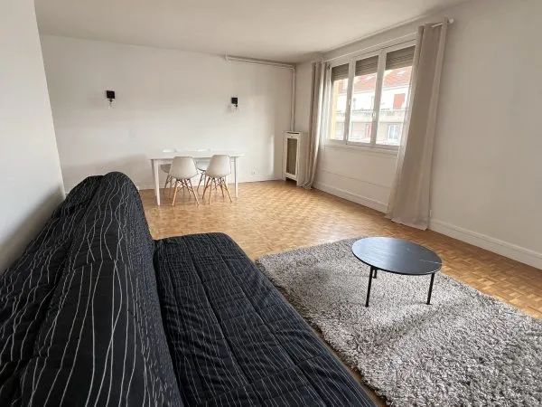 Vends appartement traversant