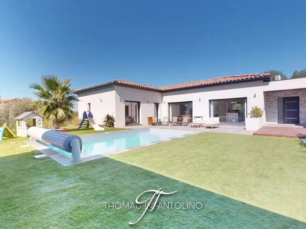 En Exclusivite ? Superbe Maison Contemporaine De 160 M² Avec Piscine - Pool House - Prestations De Q
