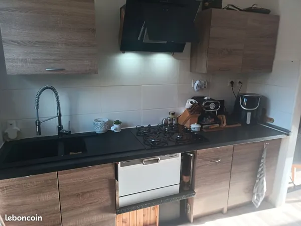 MAISON SANS TRAVAUX - GARAGE - JARDIN - 105000 Euro
