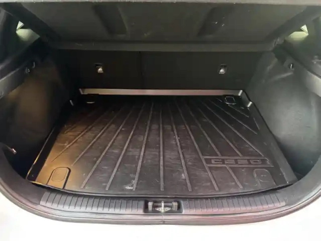 Kia Ceed 1.5 t-gdi 160 ch dct7 gt line — photo 13