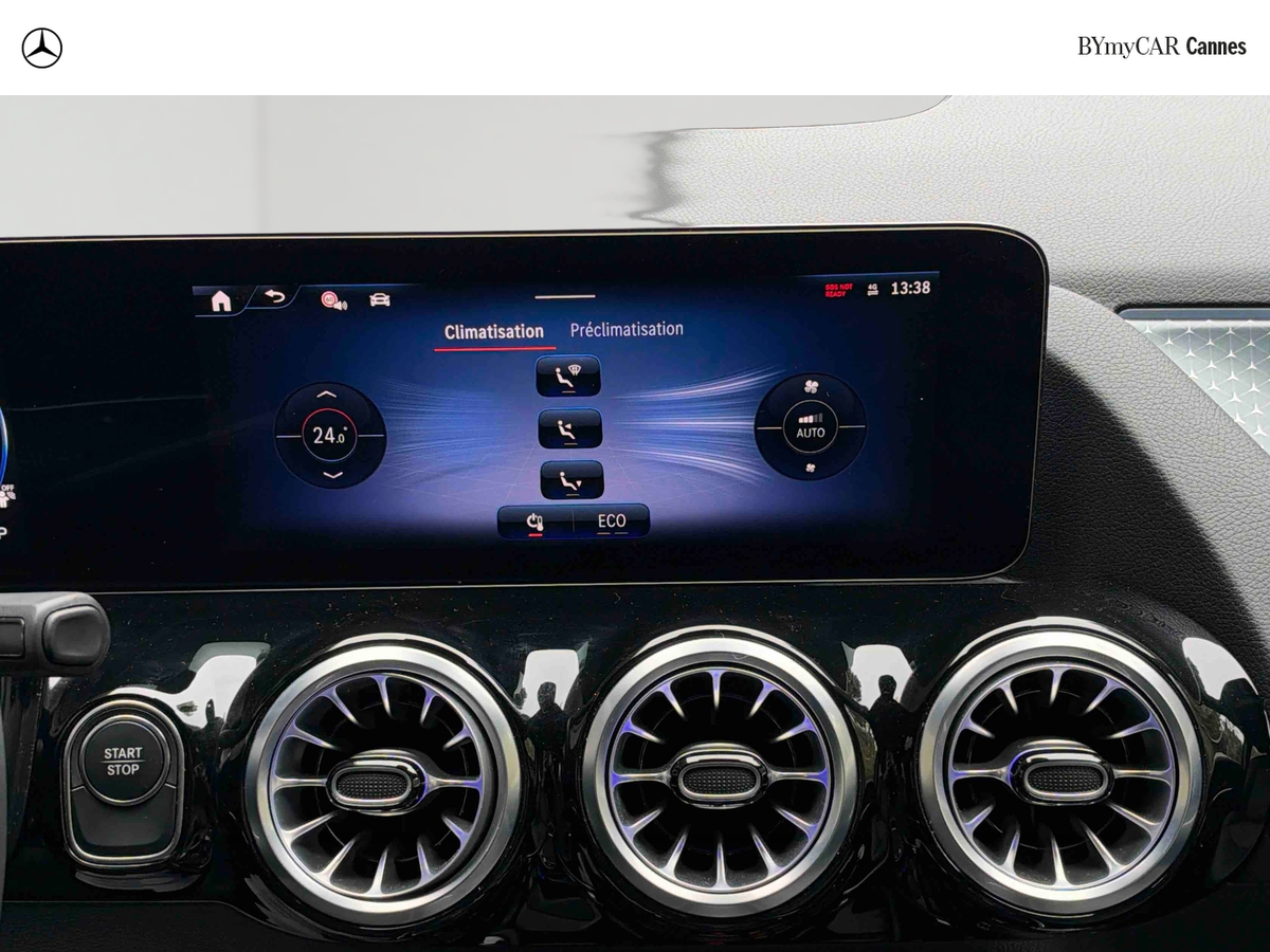 Mercedes EQA 250+ — photo 17