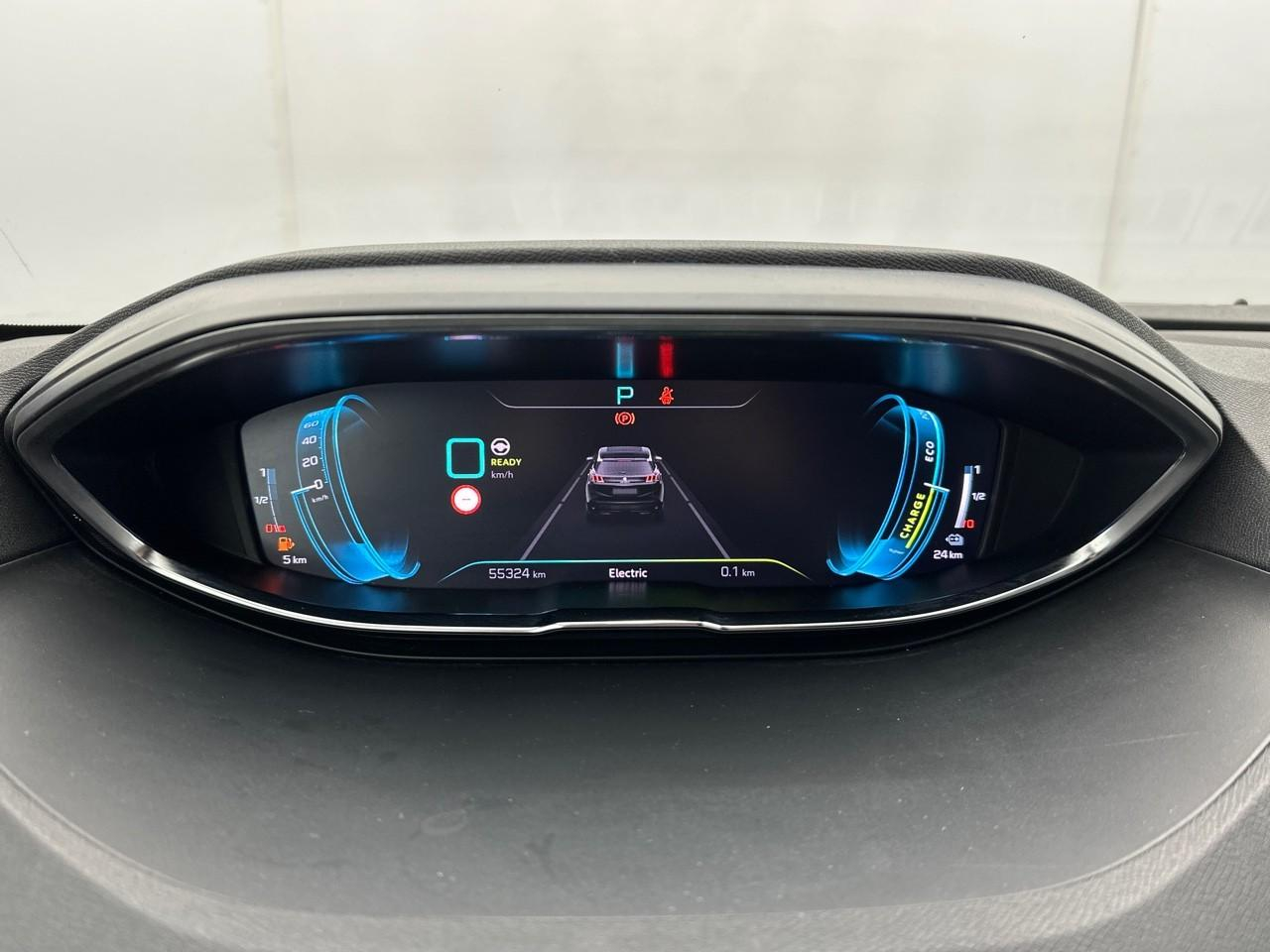 Peugeot 3008 hybrid 225 e-eat8 gt — photo 22