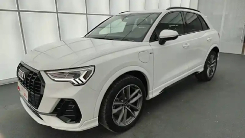 Audi Q3 45 tfsie 245 ch s tronic 6