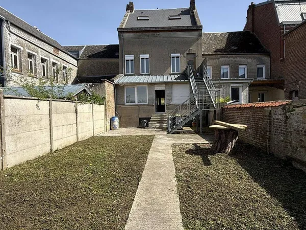 Immeuble de rapport 255 m²