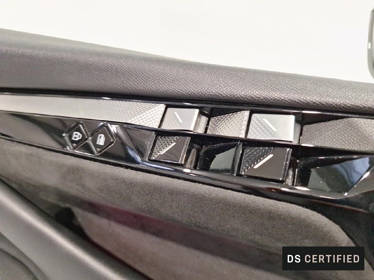 Ds Ds 4 hybride e-tense 225 eat8 performance line+ — photo 23