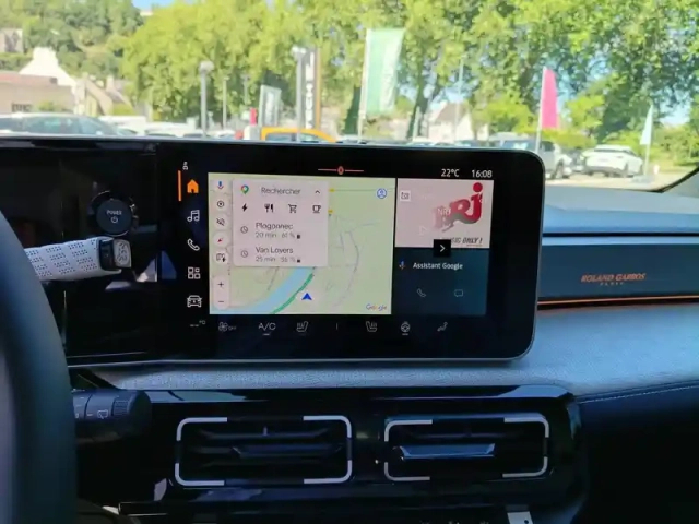 Renault 5 renault  e-tech electrique 10 ch autonomie confort — photo 12